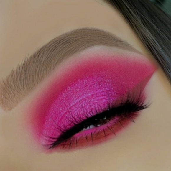 Violet‎ Voss Sakura Blossom Eyeshadow Palette NEW - Picture 3 of 11